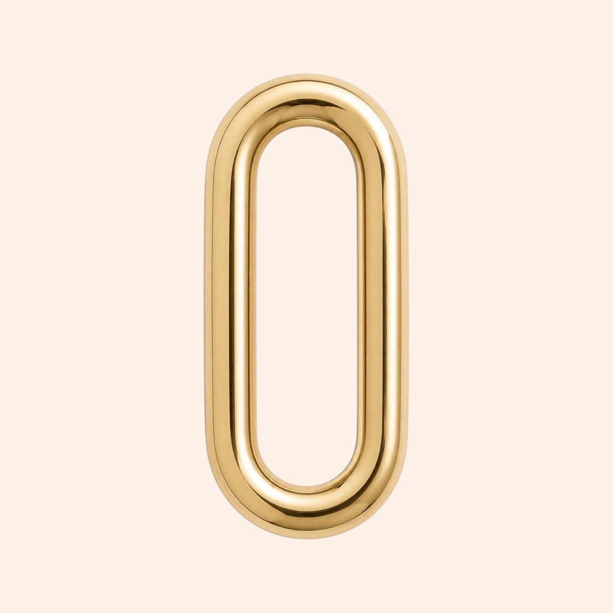 Ma boutique Lien gold-toned stainless steel oval link charm for interchangeable earrings with a minimalist design.