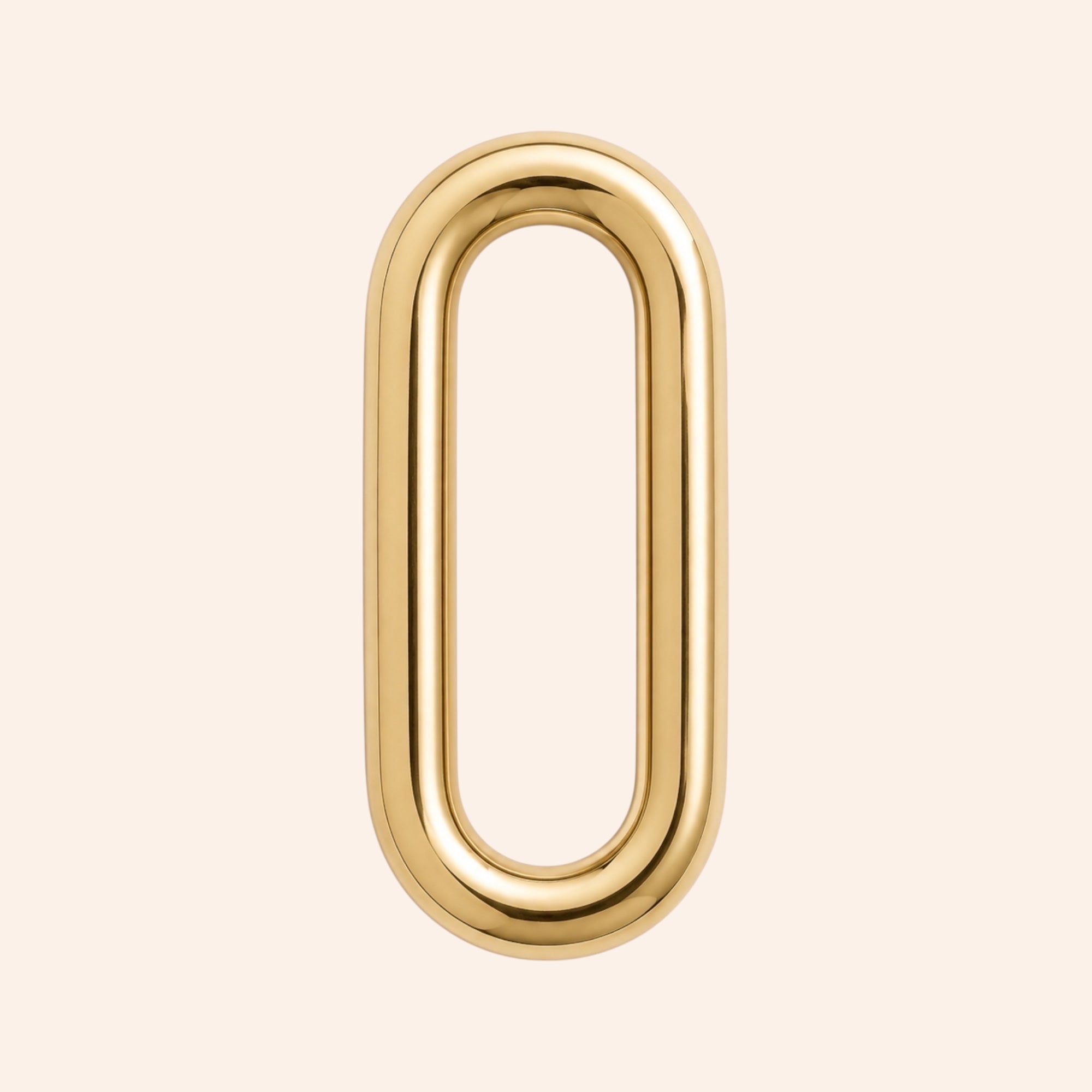 Ma boutique Lien gold-toned stainless steel oval link charm for interchangeable earrings with a minimalist design.